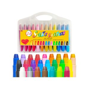 Plastic box crayons