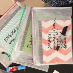 EOOUT Mesh Zipper Folder-3